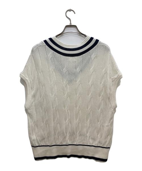 Traditional Weatherwear（トラディショナルウェザーウェア）Traditional Weatherwear (トラディショナルウェザーウェア) ケーブルチルデン  Vネック ニットベスト ホワイト サイズ:Ｓの古着・服飾アイテム
