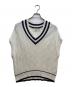 Traditional Weatherwear（トラディショナルウェザーウェア）の古着「ケーブルチルデン  Vネック ニットベスト」｜ホワイト