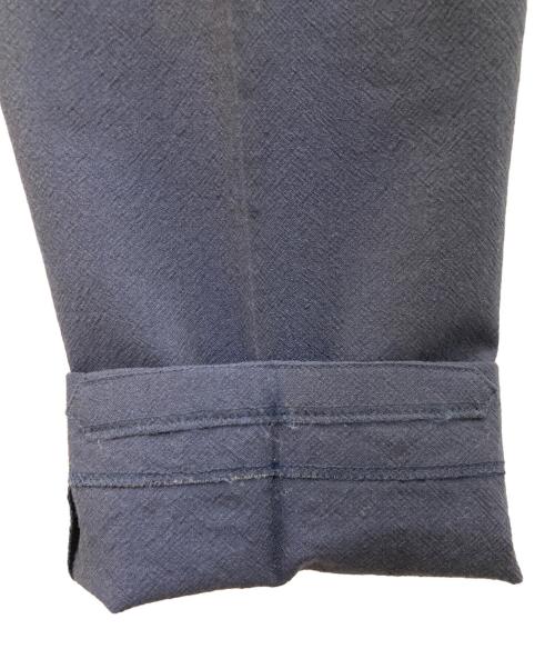 BEAUTY&YOUTH（ビューティーアンドユース）BEAUTY&YOUTH (ビューティーアンドユース) ツータックスラックス ネイビー サイズ:44の古着・服飾アイテム