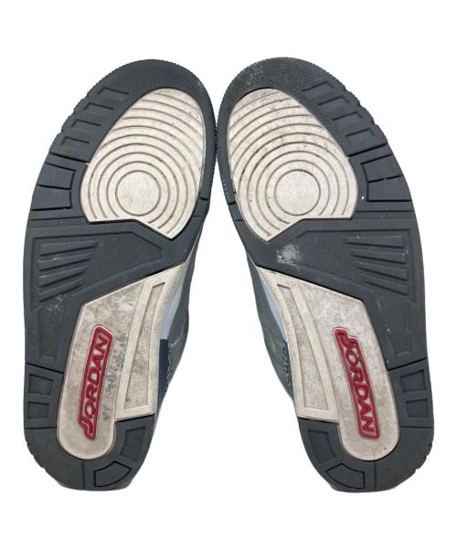 NIKE（ナイキ）NIKE (ナイキ) スニーカー グレー サイズ:cm28.5/US10.5/UK9.5/EUR44.5/BR42.5/CN285（2.5）の古着・服飾アイテム