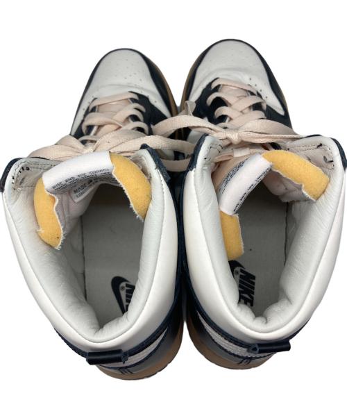 NIKE（ナイキ）NIKE (ナイキ) WMNS DUNK HIGH SE/ウィメンズ　ダンク　ハイ　SE ホワイト×ブラック サイズ:27.5の古着・服飾アイテム