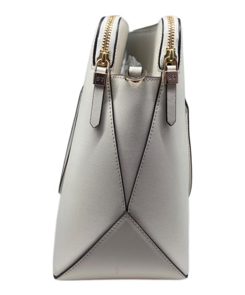 Samantha Thavasa（サマンサタバサ）Samantha Thavasa (サマンサタバサ) シンプルスクエアハンドバッグ アイボリーの古着・服飾アイテム