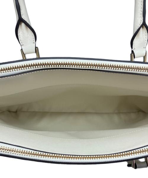 Samantha Thavasa（サマンサタバサ）Samantha Thavasa (サマンサタバサ) シンプルスクエアハンドバッグ アイボリーの古着・服飾アイテム