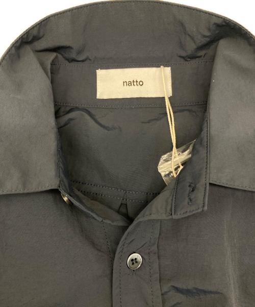 natto（ナット）natto (ナット) loose silhouette nylon shirt/ルーズ シルエット ナイロン シャツ ネイビー サイズ:Fの古着・服飾アイテム