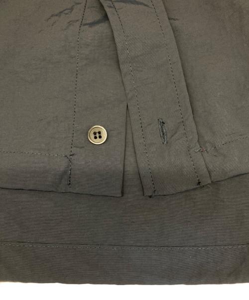 natto（ナット）natto (ナット) loose silhouette nylon shirt/ルーズ シルエット ナイロン シャツ ネイビー サイズ:Fの古着・服飾アイテム