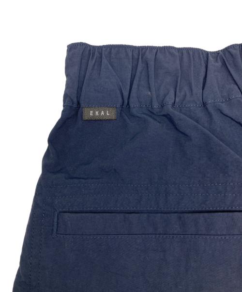 EKAL（エカル）EKAL (エカル) ナイロンタッサーショーツ ネイビー サイズ:Lの古着・服飾アイテム