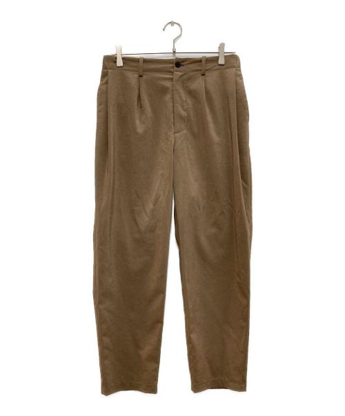 STILL BY HAND（スティルバイハンド）STILL BY HAND (スティルバイハンド) タックパンツ ブラウン サイズ:46の古着・服飾アイテム