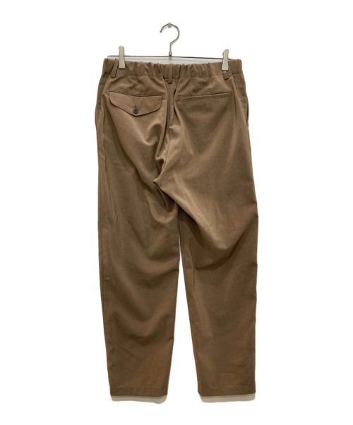 STILL BY HAND（スティルバイハンド）STILL BY HAND (スティルバイハンド) タックパンツ ブラウン サイズ:46の古着・服飾アイテム
