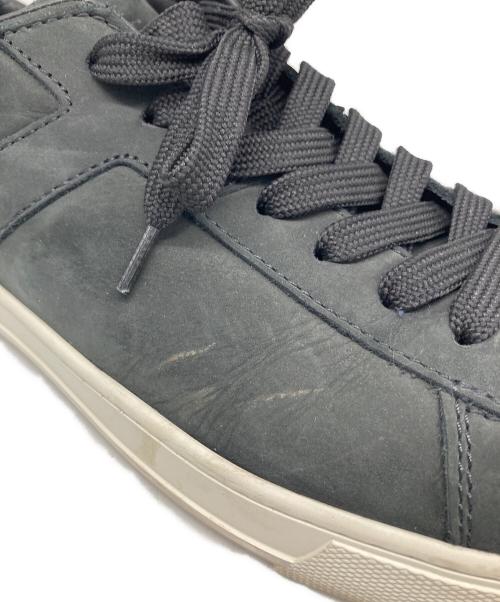 TOD'S（トッズ）TOD'S (トッズ) ローカットスニーカー ブラック サイズ:10の古着・服飾アイテム