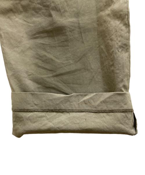 MUSE de Deuxieme Classe（ミューズ ドゥーズィエム クラス）MUSE de Deuxieme Classe (ミューズ ドゥーズィエム クラス) STRETCH TWILL タックパンツパンツ カーキ サイズ:36の古着・服飾アイテム