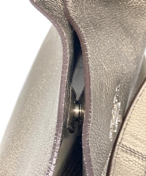 PRADA（プラダ）PRADA (プラダ) ヴィッテロワンショルダーバッグ ブラウンの古着・服飾アイテム