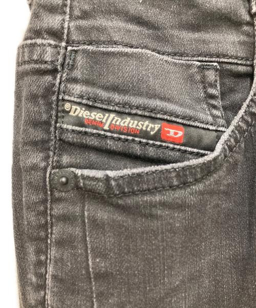 DIESEL（ディーゼル）DIESEL (ディーゼル) Diesel Larkee relaxed jeans ブラック サイズ:W27の古着・服飾アイテム