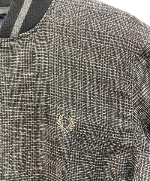 FRED PERRY（フレッドペリー）FRED PERRY (フレッドペリー) ジップブルゾン グレー サイズ:Sの古着・服飾アイテム