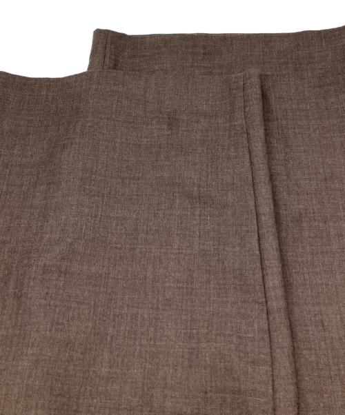 WHITE MOUNTAINEERING（ホワイトマウンテ二アニング）WHITE MOUNTAINEERING (ホワイトマウンテ二アニング) トロピカル ツータックパンツ ブラウンの古着・服飾アイテム