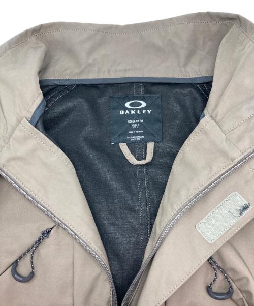 OAKLEY（オークリー）OAKLEY (オークリー) FGL 3L Rifined Jacket 1.7/FGL 3L リファインドジャケット 1.7 グレー サイズ:JPN Ⅿの古着・服飾アイテム