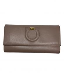 Ferragamo（フェラガモ）の古着「長財布」｜ブラウン
