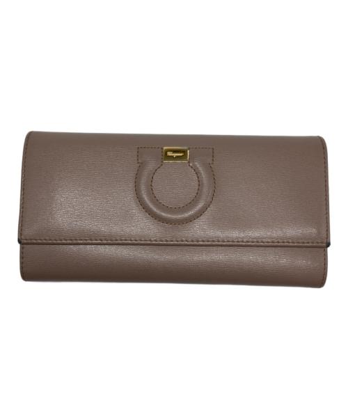 Ferragamo（フェラガモ）Ferragamo (フェラガモ) 長財布 ブラウンの古着・服飾アイテム