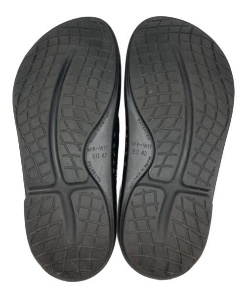 OOFOS（ウーフォス）OOFOS (ウーフォス) TAKAHIROMIYASHITA TheSoloIst. (タカヒロミヤシタ ザソロイスト) リカバリーサンダル ブラック サイズ:9の古着・服飾アイテム