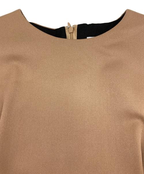 ADORE（アドーア）ADORE (アドーア) ノースリーブワンピース ベージュ サイズ:38の古着・服飾アイテム