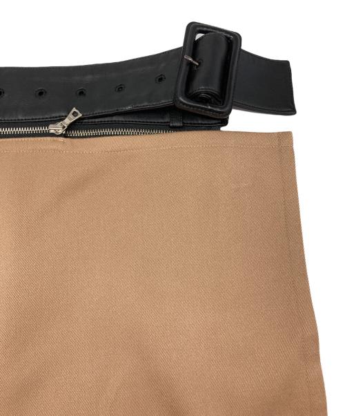 ADORE（アドーア）ADORE (アドーア) ノースリーブワンピース ベージュ サイズ:38の古着・服飾アイテム