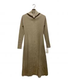 Mila Owen（ミラオーウェン）の古着「オフショルダーロングリブニットワンピース」｜ベージュ