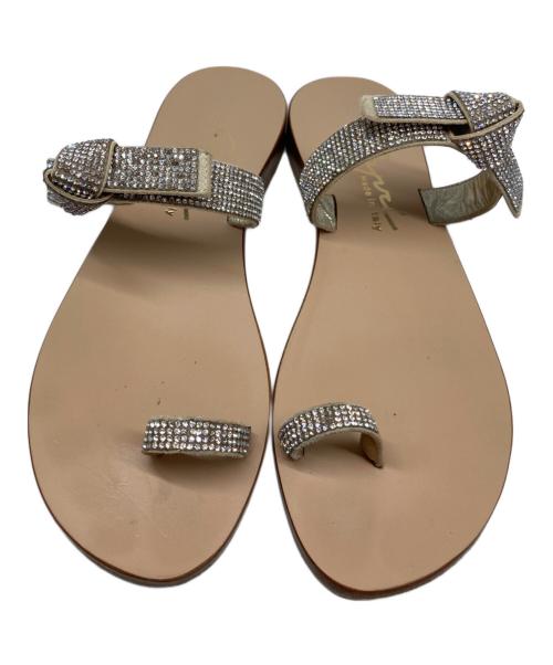 Capri（カプリ）Capri (カプリ) ラインストーンサンダル ベージュ サイズ:36の古着・服飾アイテム