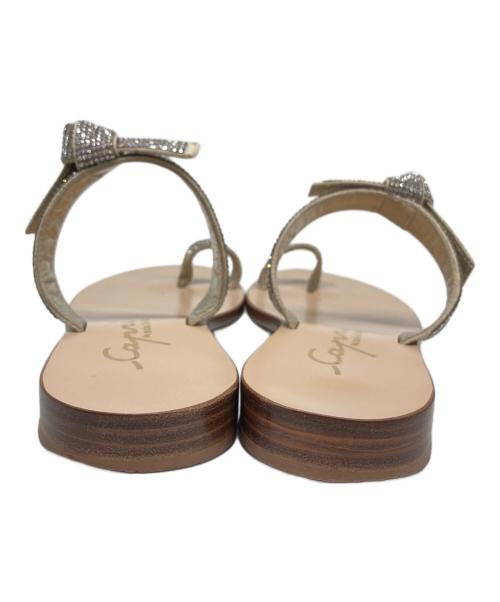 Capri（カプリ）Capri (カプリ) ラインストーンサンダル ベージュ サイズ:36の古着・服飾アイテム