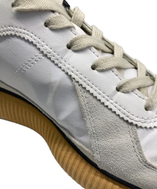 Onitsuka Tiger（オニツカタイガー）Onitsuka Tiger (オニツカタイガー) DELECITY/デレシティー ホワイト サイズ:cm26.5の古着・服飾アイテム