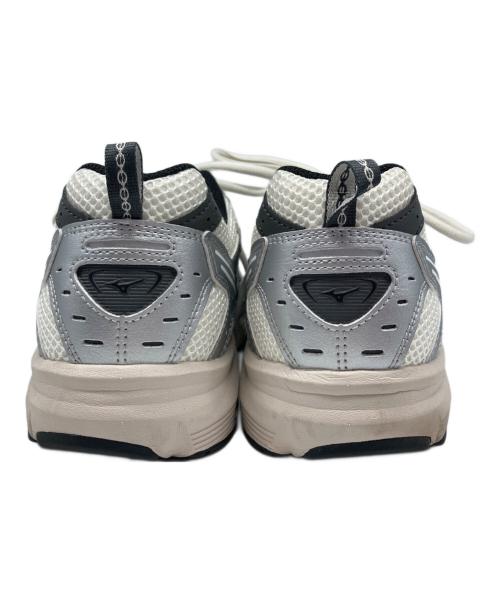 MIZUNO（ミズノ）MIZUNO (ミズノ) MXR シルバー×ホワイト サイズ:27の古着・服飾アイテム
