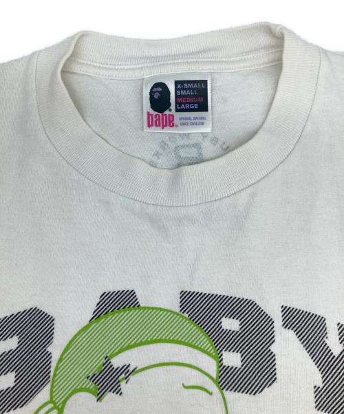 A BATHING APE（ア ベイシング エイプ）A BATHING APE (ア ベイシング エイプ) BABY MILO LISA SEX Tshirt ホワイト サイズ:ⅯEDIUMの古着・服飾アイテム