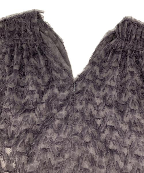 FRAY ID（フレイ アイディー）FRAY ID (フレイ アイディー) フリンジジャガードカシュクールワンピース グレー サイズ:１の古着・服飾アイテム