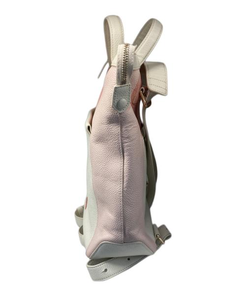 COLE HAAN（コールハーン）COLE HAAN (コールハーン) グランド アンビション スモール コンバーチブル バックパック ホワイト×ピンクの古着・服飾アイテム