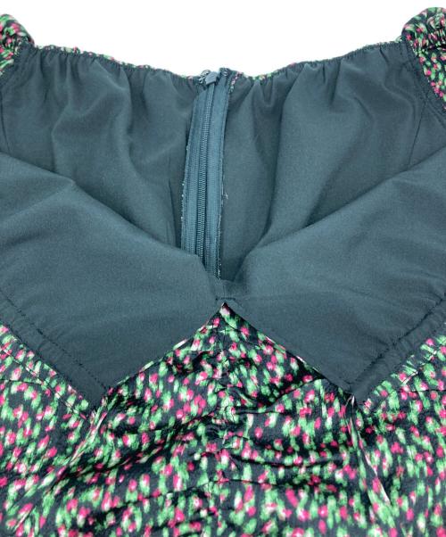 FRAY ID（フレイ アイディー）FRAY ID (フレイ アイディー) クレープサテンプリントワンピース グリーン×ブラック サイズ:Ｍの古着・服飾アイテム