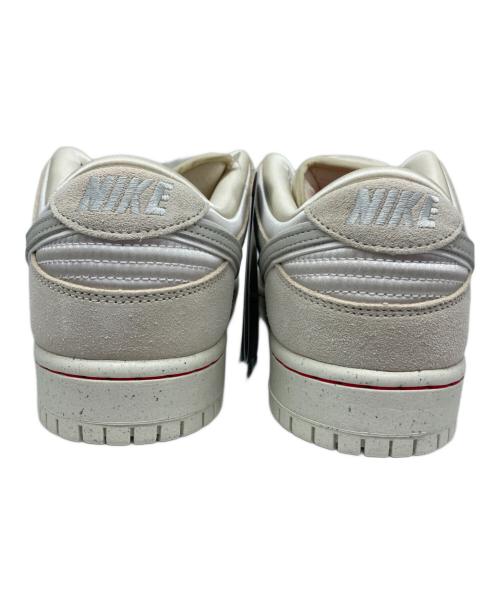 NIKE SB（ナイキエスビー）NIKE SB (ナイキエスビー) Dunk Low Valentine's DAY/ダンク ロー ホワイト サイズ:cm27の古着・服飾アイテム