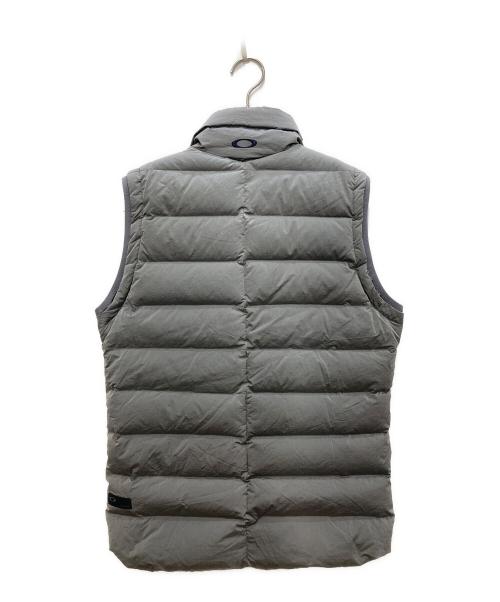 OAKLEY（オークリー）OAKLEY (オークリー) ダウンベスト グレー サイズ:JPN Ⅿの古着・服飾アイテム