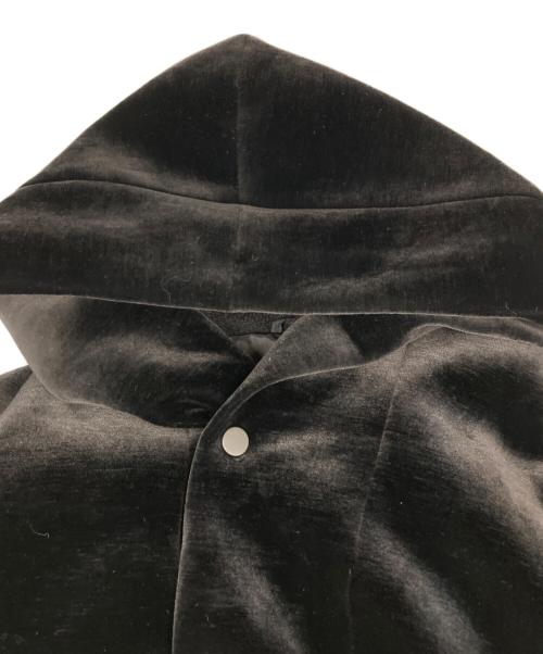 EMPORIO ARMANI（エンポリオアルマーニ）EMPORIO ARMANI (エンポリオアルマーニ) フードジャケット ブラック サイズ:44の古着・服飾アイテム