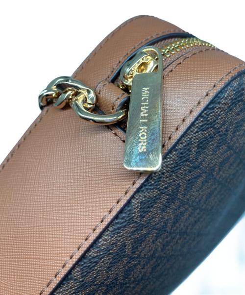 MICHAEL KORS（マイケル・コース）MICHAEL KORS (マイケルコース) ショルダーバッグ ブラウンの古着・服飾アイテム