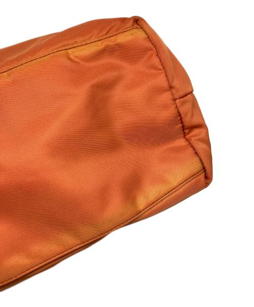 PRADA（プラダ）PRADA (プラダ) トートバッグ オレンジの古着・服飾アイテム