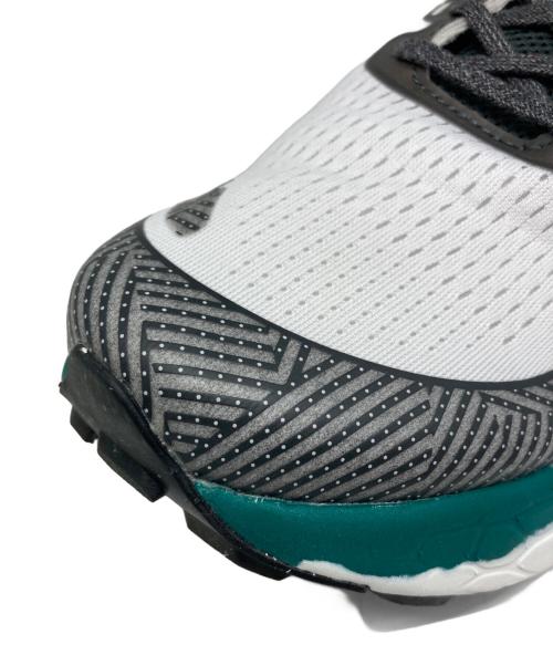 NEW BALANCE（ニューバランス）NEW BALANCE (ニューバランス) トレイルランニングシューズ ホワイト×グリーン サイズ:JPN27.5の古着・服飾アイテム