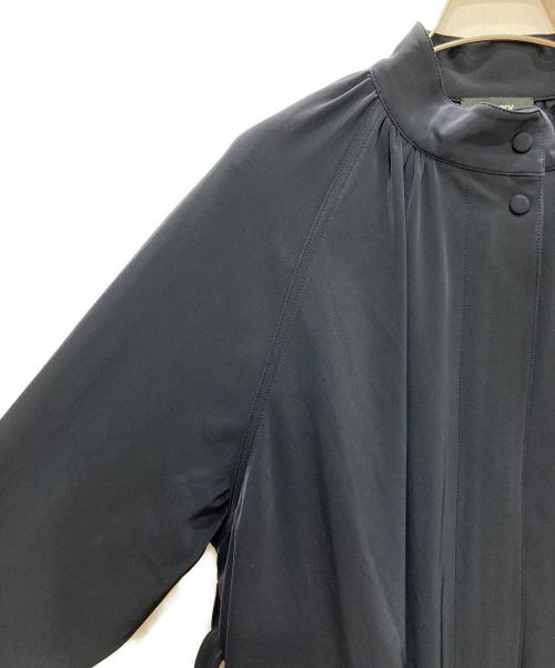 theory（セオリー）theory (セオリー) HARBOR TWILL RUCHED TRENCH コート/ハーバーツイル ルーシュド トレンチ ネイビー サイズ:Pの古着・服飾アイテム