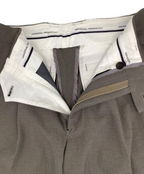UNIVERSAL PRODUCTS.（ユニバーサルプロダクツ）UNIVERSAL PRODUCTS. (ユニバーサルプロダクツ) CREPE 1TUCK SLACKS/クレープ ワンタック スラックス グレー サイズ:1の古着・服飾アイテム