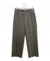 UNIVERSAL PRODUCTS.（ユニバーサルプロダクツ）の古着「CREPE 1TUCK SLACKS/クレープ ワンタック スラックス」｜グレー