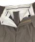 中古・古着 UNIVERSAL PRODUCTS. (ユニバーサルプロダクツ) CREPE 1TUCK SLACKS/クレープ ワンタック スラックス グレー サイズ:1：6000円