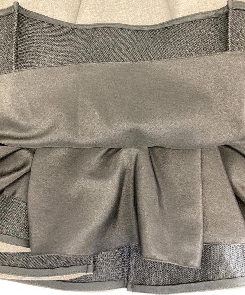 MIU MIU（ミュウミュウ）MIU MIU (ミュウミュウ) プリーツスカート グレー サイズ:36の古着・服飾アイテム