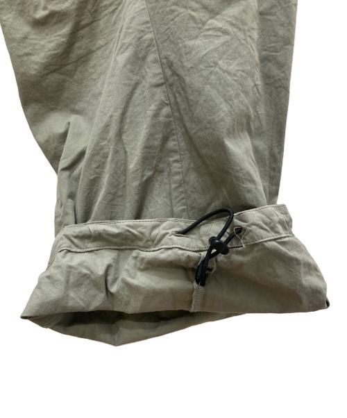 KEBOZ（ケボズ）KEBOZ (ケボズ) ワンポイントロゴワイドパンツ カーキ サイズ:LARGEの古着・服飾アイテム