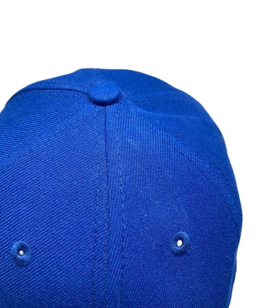 KEBOZ（ケボズ）KEBOZ (ケボズ) New Era (ニューエラ) ロゴキャップ ブルー サイズ:57.7cmの古着・服飾アイテム