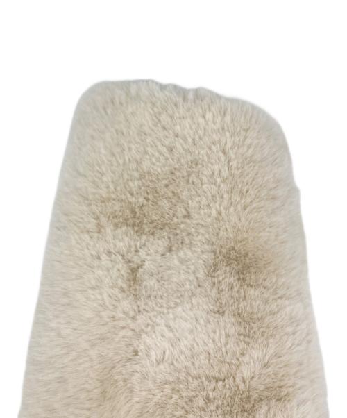 UNFILO（アンフィーロ）UNFILO (アンフィーロ) エコファー クロップドジャケット ホワイト サイズ:Ｍの古着・服飾アイテム