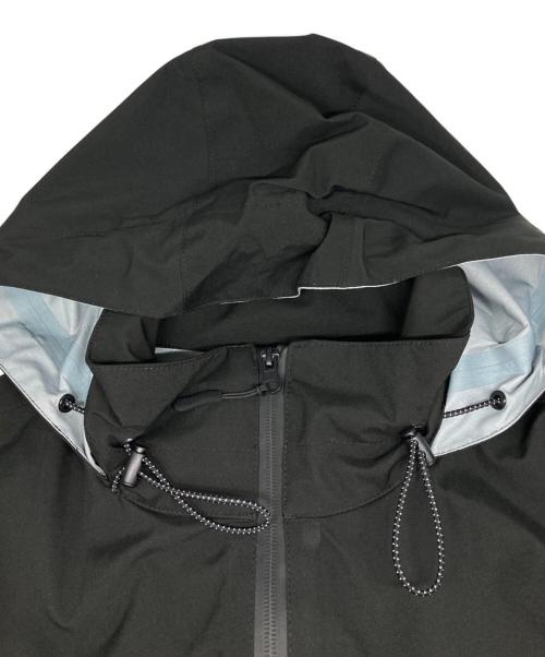 WHITE MOUNTAINEERING WMBC（ホワイトマウンテニアリング ダブルエムビーシー）WHITE MOUNTAINEERING WMBC (ホワイトマウンテニアリング ダブルエムビーシー) マウンテンパーカー ブラック サイズ:freeの古着・服飾アイテム