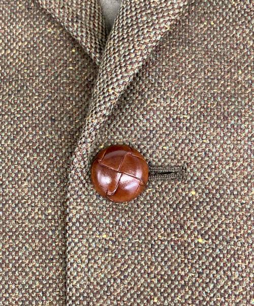 BURBERRY LONDON（バーバリーロンドン）BURBERRY LONDON (バーバリーロンドン) シルクカシミヤ混クルミ釦テーラードジャケット オリーブ サイズ:BB4の古着・服飾アイテム