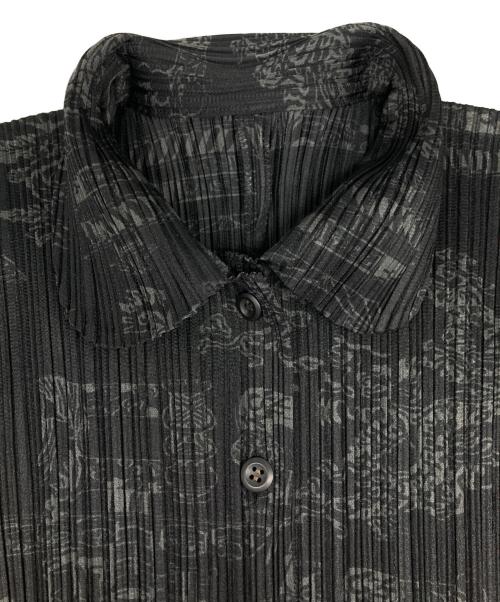 PLEATS PLEASE（プリーツプリーズ）PLEATS PLEASE (プリーツプリーズ) 総柄ブラウス ブラック×グレー サイズ:3の古着・服飾アイテム
